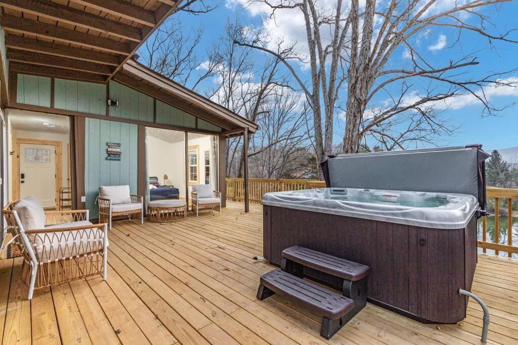 Lazy Lake 3Br Cabin W/ Mtn Views + Hot Tub +Wi-Fi Luray Eksteriør bilde